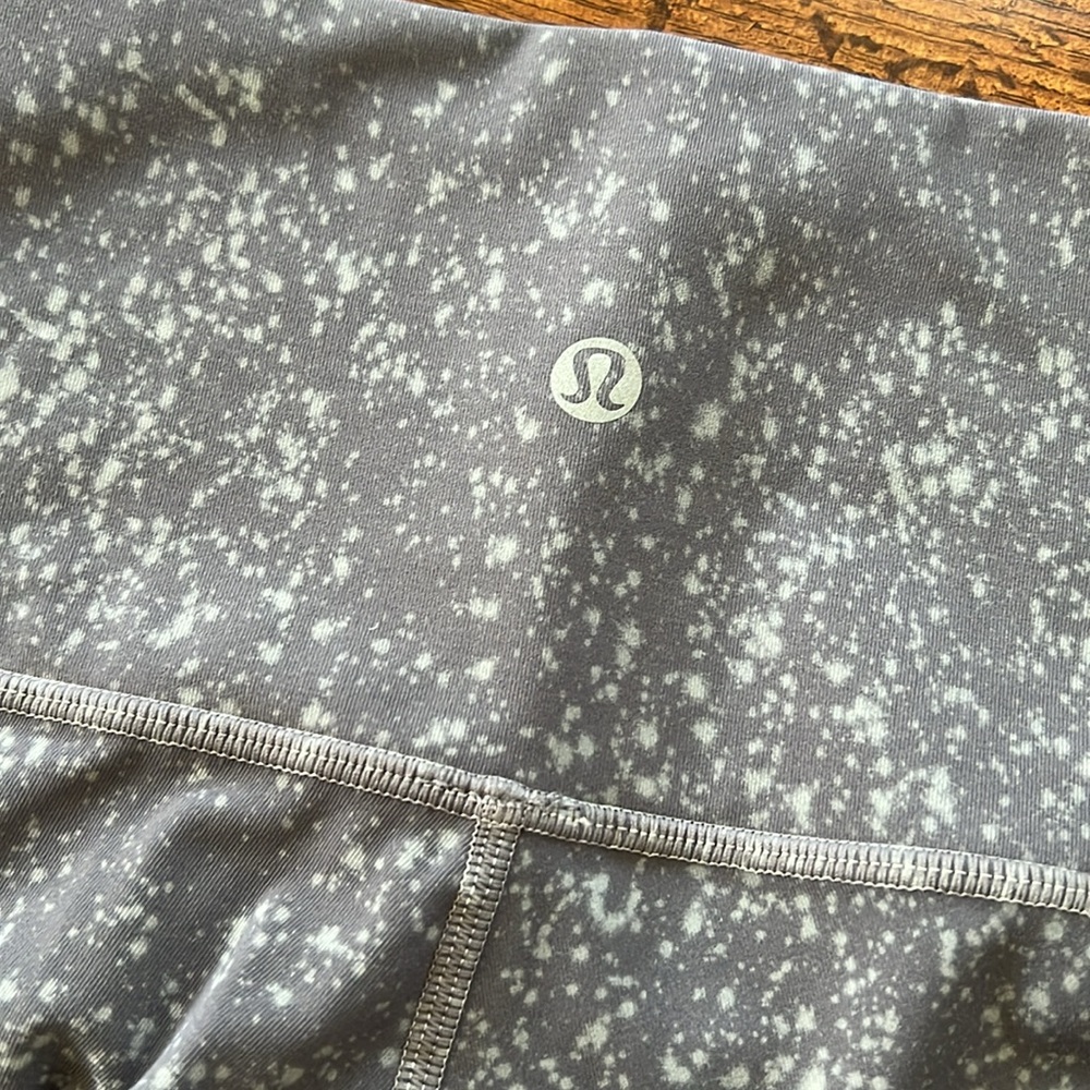 Lululemon Align Leggings - Picture 3 of 5
